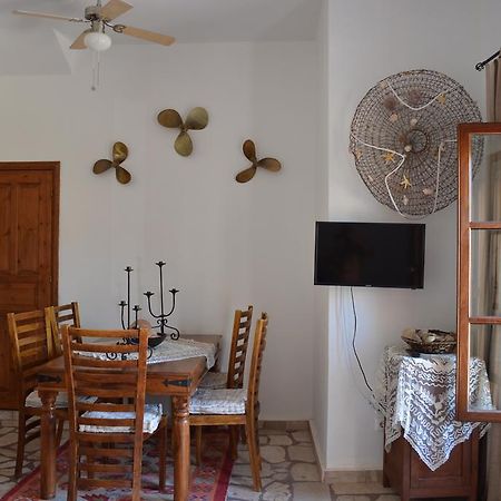 Villa P&M House à Meyísti Extérieur photo
