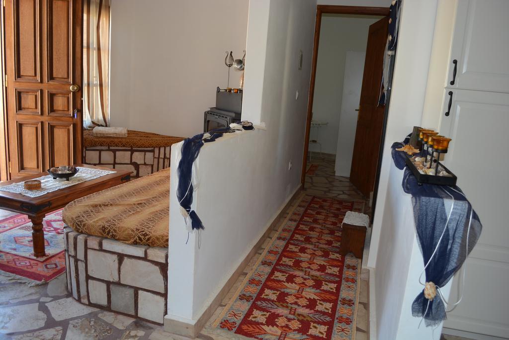 Villa P&M House à Meyísti Extérieur photo