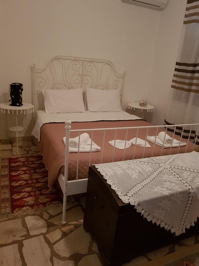 Villa P&M House à Meyísti Extérieur photo